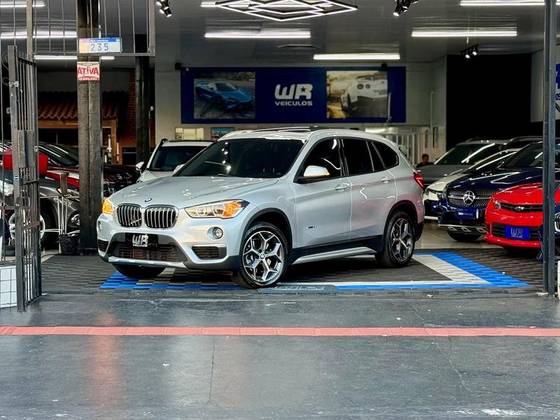 BMW X1 2.0 16V TURBO ACTIVEFLEX SDRIVE20I 4P AUTOMÁTICO BMW X1 2.0 16V TURBO ACTIVEFLEX SDRIVE20I 4P AUTOMÁTICO